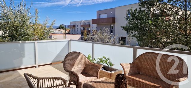 Appartement T2 à louer - 2 pièces - 42.8 m2 - CAVAILLON - 84 - PROVENCE-ALPES-COTE-D-AZUR - Century 21 Coeur De Provence