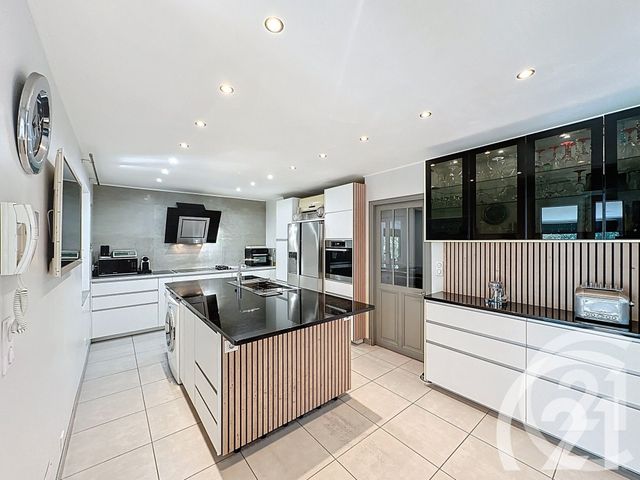 maison à vendre - 6 pièces - 149.0 m2 - CHEVAL BLANC - 84 - PROVENCE-ALPES-COTE-D-AZUR - Century 21 Coeur De Provence