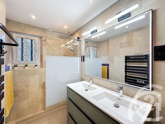 maison à vendre - 6 pièces - 149.0 m2 - CHEVAL BLANC - 84 - PROVENCE-ALPES-COTE-D-AZUR - Century 21 Coeur De Provence