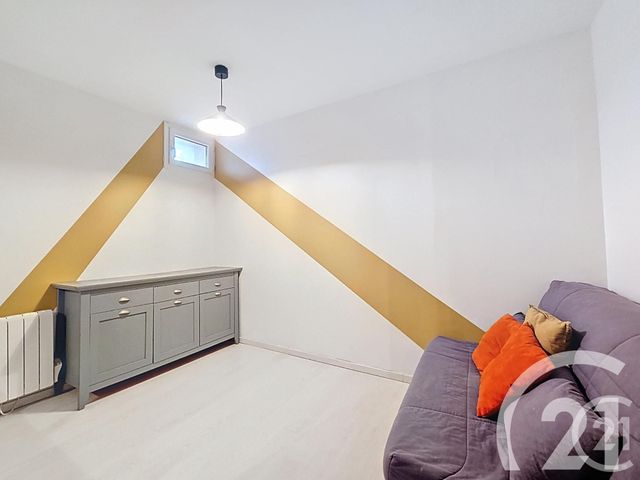 Appartement T4 à vendre - 4 pièces - 82.93 m2 - CHEVAL BLANC - 84 - PROVENCE-ALPES-COTE-D-AZUR - Century 21 Coeur De Provence