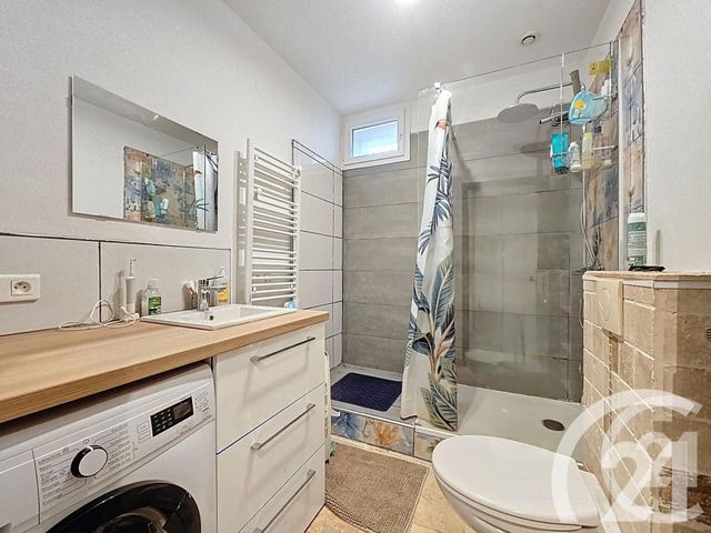 Appartement T4 à vendre - 4 pièces - 82.93 m2 - CHEVAL BLANC - 84 - PROVENCE-ALPES-COTE-D-AZUR - Century 21 Coeur De Provence