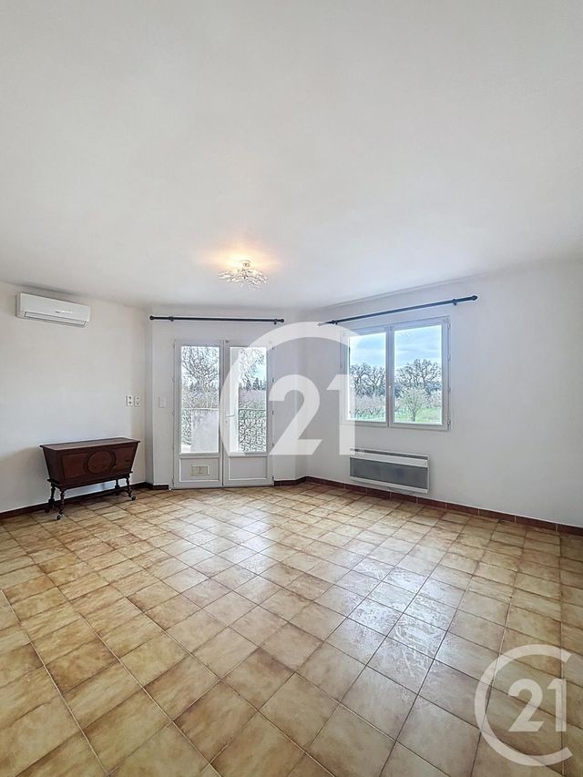 Appartement T3 à louer - 3 pièces - 86.0 m2 - ST ANDIOL - 13 - PROVENCE-ALPES-COTE-D-AZUR - Century 21 Coeur De Provence