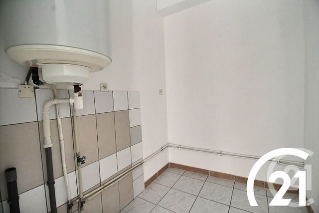 Appartement à louer - 2 pièces - 47.15 m2 - CAVAILLON - 84 - PROVENCE-ALPES-COTE-D-AZUR - Century 21 Coeur De Provence