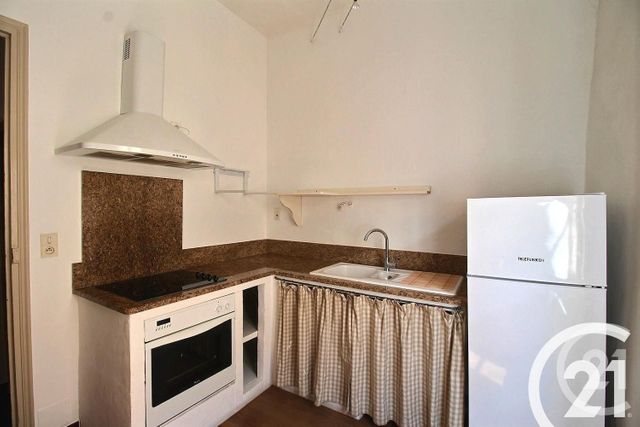 Appartement T3 à louer - 3 pièces - 65.75 m2 - CAVAILLON - 84 - PROVENCE-ALPES-COTE-D-AZUR - Century 21 Coeur De Provence