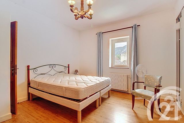 Appartement à louer - 2 pièces - 48.4 m2 - MAUBEC - 84 - PROVENCE-ALPES-COTE-D-AZUR - Century 21 Coeur De Provence