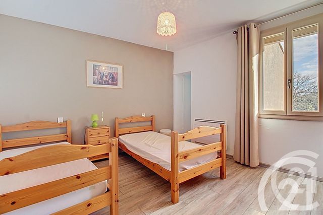 Appartement à louer - 3 pièces - 72.0 m2 - MAUBEC - 84 - PROVENCE-ALPES-COTE-D-AZUR - Century 21 Coeur De Provence