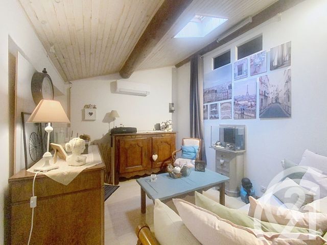 Appartement à louer - 2 pièces - 35.79 m2 - L ISLE SUR LA SORGUE - 84 - PROVENCE-ALPES-COTE-D-AZUR - Century 21 Coeur De Provence