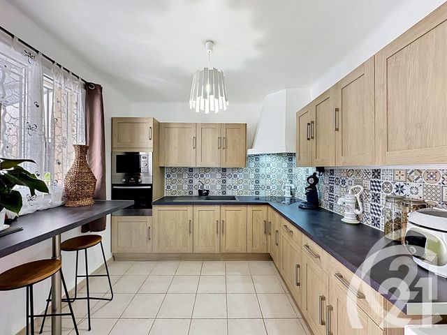 maison à vendre - 5 pièces - 95.0 m2 - CHEVAL BLANC - 84 - PROVENCE-ALPES-COTE-D-AZUR - Century 21 Coeur De Provence