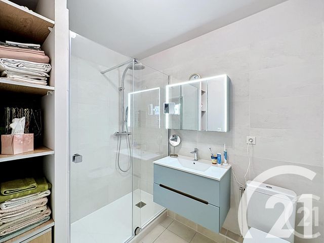 Appartement F4 à vendre - 4 pièces - 85.5 m2 - CAVAILLON - 84 - PROVENCE-ALPES-COTE-D-AZUR - Century 21 Coeur De Provence