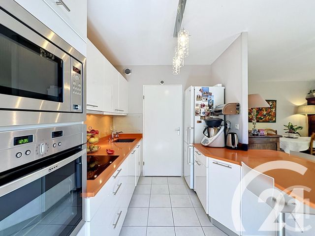 Appartement F4 à vendre - 4 pièces - 85.5 m2 - CAVAILLON - 84 - PROVENCE-ALPES-COTE-D-AZUR - Century 21 Coeur De Provence
