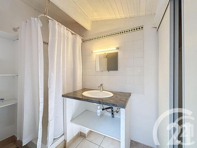 Appartement T2 à louer - 2 pièces - 35.0 m2 - CAVAILLON - 84 - PROVENCE-ALPES-COTE-D-AZUR - Century 21 Coeur De Provence