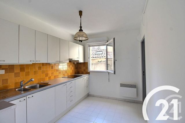 Appartement F3 à louer - 3 pièces - 70.74 m2 - CAVAILLON - 84 - PROVENCE-ALPES-COTE-D-AZUR - Century 21 Coeur De Provence