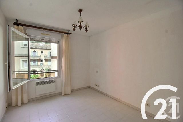 Appartement F3 à louer - 3 pièces - 70.74 m2 - CAVAILLON - 84 - PROVENCE-ALPES-COTE-D-AZUR - Century 21 Coeur De Provence