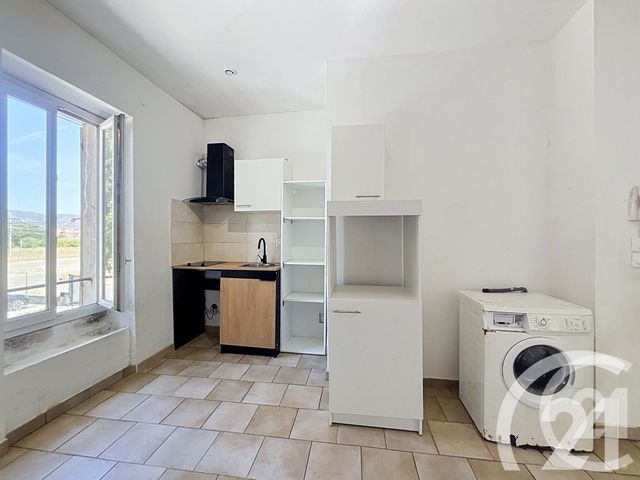 Appartement T2 à vendre - 2 pièces - 41.86 m2 - CAVAILLON - 84 - PROVENCE-ALPES-COTE-D-AZUR - Century 21 Coeur De Provence