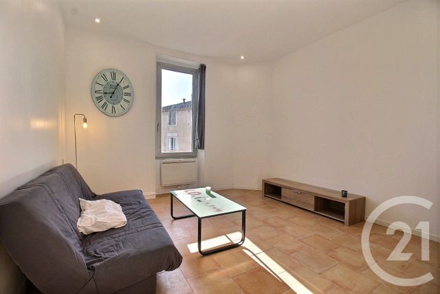 Appartement Studio à louer CAVAILLON