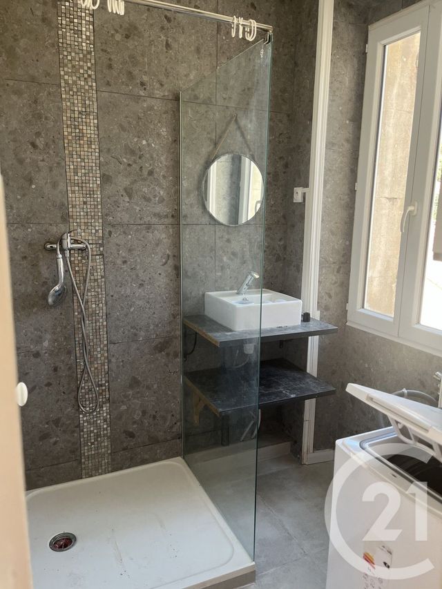 Appartement Studio à louer - 1 pièce - 27.13 m2 - CAVAILLON - 84 - PROVENCE-ALPES-COTE-D-AZUR - Century 21 Coeur De Provence