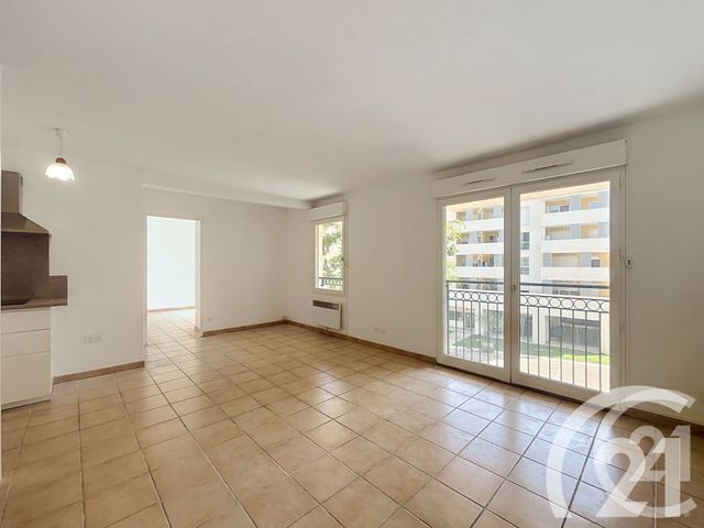 Appartement à louer - 2 pièces - 40.0 m2 - CAVAILLON - 84 - PROVENCE-ALPES-COTE-D-AZUR - Century 21 Coeur De Provence
