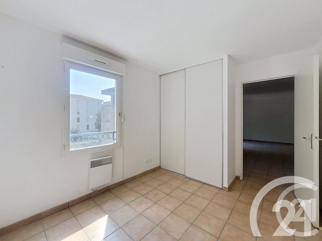 Appartement à louer - 2 pièces - 40.0 m2 - CAVAILLON - 84 - PROVENCE-ALPES-COTE-D-AZUR - Century 21 Coeur De Provence