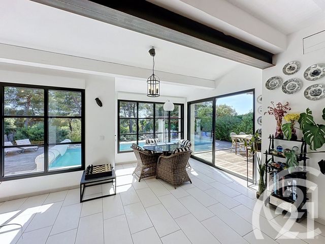 maison à vendre - 5 pièces - 176.92 m2 - TAILLADES - 84 - PROVENCE-ALPES-COTE-D-AZUR - Century 21 Coeur De Provence