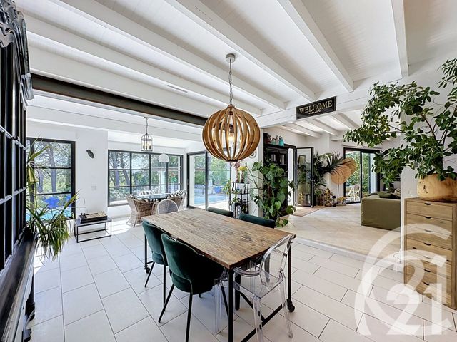 maison à vendre - 5 pièces - 176.92 m2 - TAILLADES - 84 - PROVENCE-ALPES-COTE-D-AZUR - Century 21 Coeur De Provence