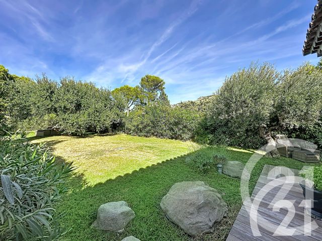 maison à vendre - 5 pièces - 176.92 m2 - TAILLADES - 84 - PROVENCE-ALPES-COTE-D-AZUR - Century 21 Coeur De Provence