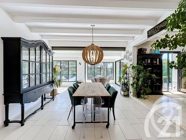 maison à vendre - 5 pièces - 176.92 m2 - TAILLADES - 84 - PROVENCE-ALPES-COTE-D-AZUR - Century 21 Coeur De Provence
