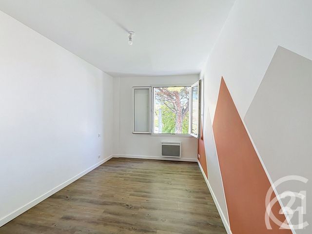 immeuble à vendre - 350.0 m2 - CAVAILLON - 84 - PROVENCE-ALPES-COTE-D-AZUR - Century 21 Coeur De Provence