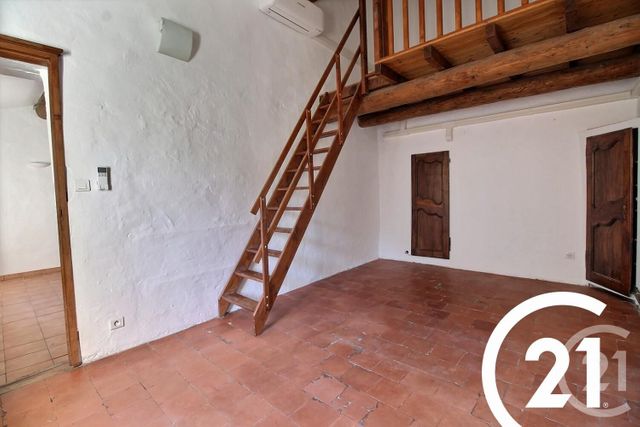 Appartement T3 à louer - 2 pièces - 69.64 m2 - EYGALIERES - 13 - PROVENCE-ALPES-COTE-D-AZUR - Century 21 Coeur De Provence