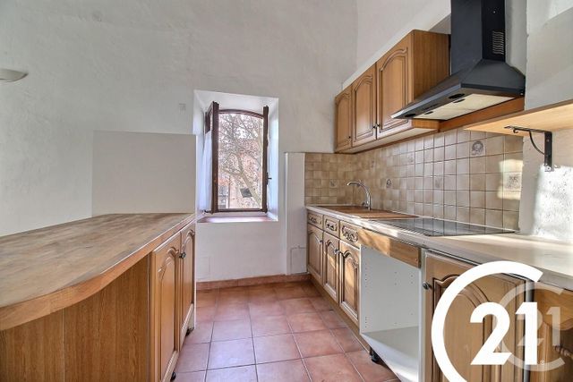 Appartement T3 à louer - 2 pièces - 69.64 m2 - EYGALIERES - 13 - PROVENCE-ALPES-COTE-D-AZUR - Century 21 Coeur De Provence