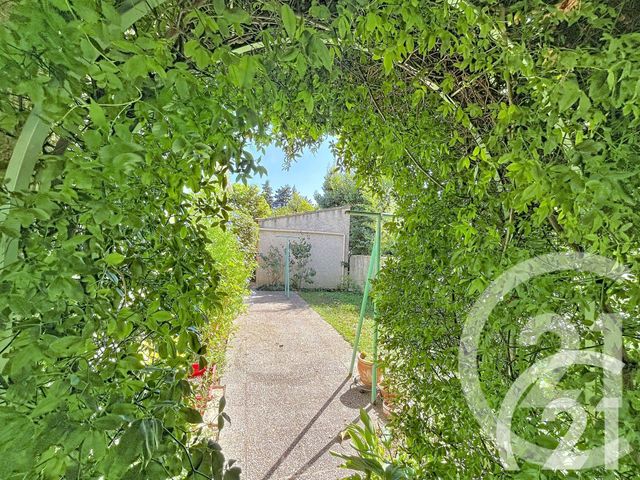 maison à vendre - 4 pièces - 86.1 m2 - CAVAILLON - 84 - PROVENCE-ALPES-COTE-D-AZUR - Century 21 Coeur De Provence