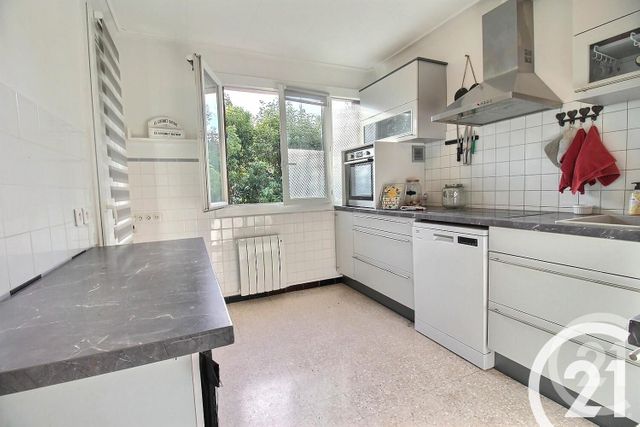 Appartement à louer - 3 pièces - 64.48 m2 - CAVAILLON - 84 - PROVENCE-ALPES-COTE-D-AZUR - Century 21 Coeur De Provence