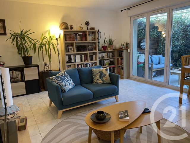 Appartement T2 à louer - 2 pièces - 48.84 m2 - AVIGNON - 84 - PROVENCE-ALPES-COTE-D-AZUR - Century 21 Coeur De Provence