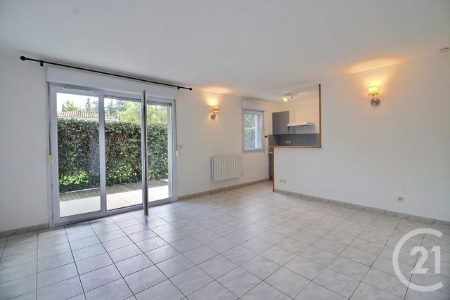 Appartement T2 à louer - 2 pièces - 48.84 m2 - AVIGNON - 84 - PROVENCE-ALPES-COTE-D-AZUR - Century 21 Coeur De Provence