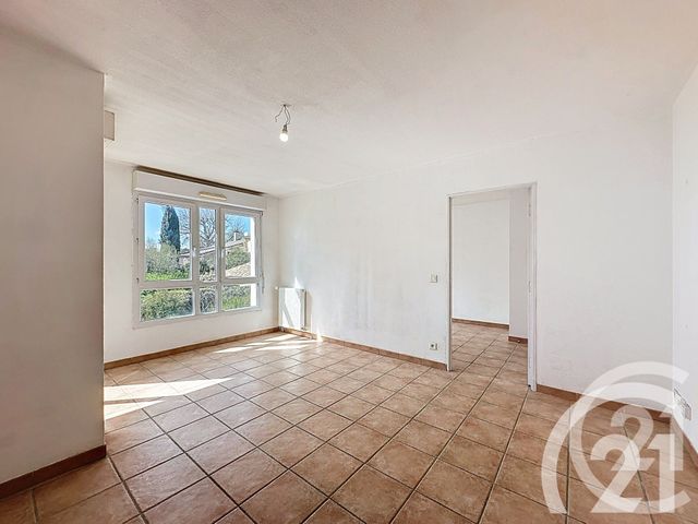Appartement F2 à vendre - 2 pièces - 48.7 m2 - L ISLE SUR LA SORGUE - 84 - PROVENCE-ALPES-COTE-D-AZUR - Century 21 Coeur De Provence