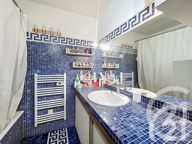 Appartement à vendre - 2 pièces - 46.4 m2 - MAUBEC - 84 - PROVENCE-ALPES-COTE-D-AZUR - Century 21 Coeur De Provence