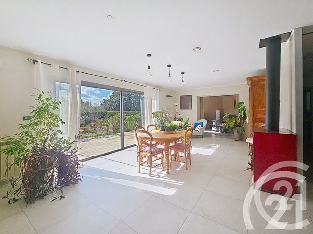 maison à vendre - 6 pièces - 203.14 m2 - TAILLADES - 84 - PROVENCE-ALPES-COTE-D-AZUR - Century 21 Coeur De Provence