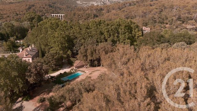 maison à vendre - 20 pièces - 850.0 m2 - FONTAINE DE VAUCLUSE - 84 - PROVENCE-ALPES-COTE-D-AZUR - Century 21 Coeur De Provence