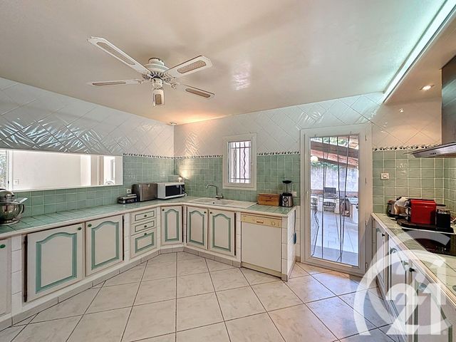 maison à vendre - 5 pièces - 128.85 m2 - MAUBEC - 84 - PROVENCE-ALPES-COTE-D-AZUR - Century 21 Coeur De Provence